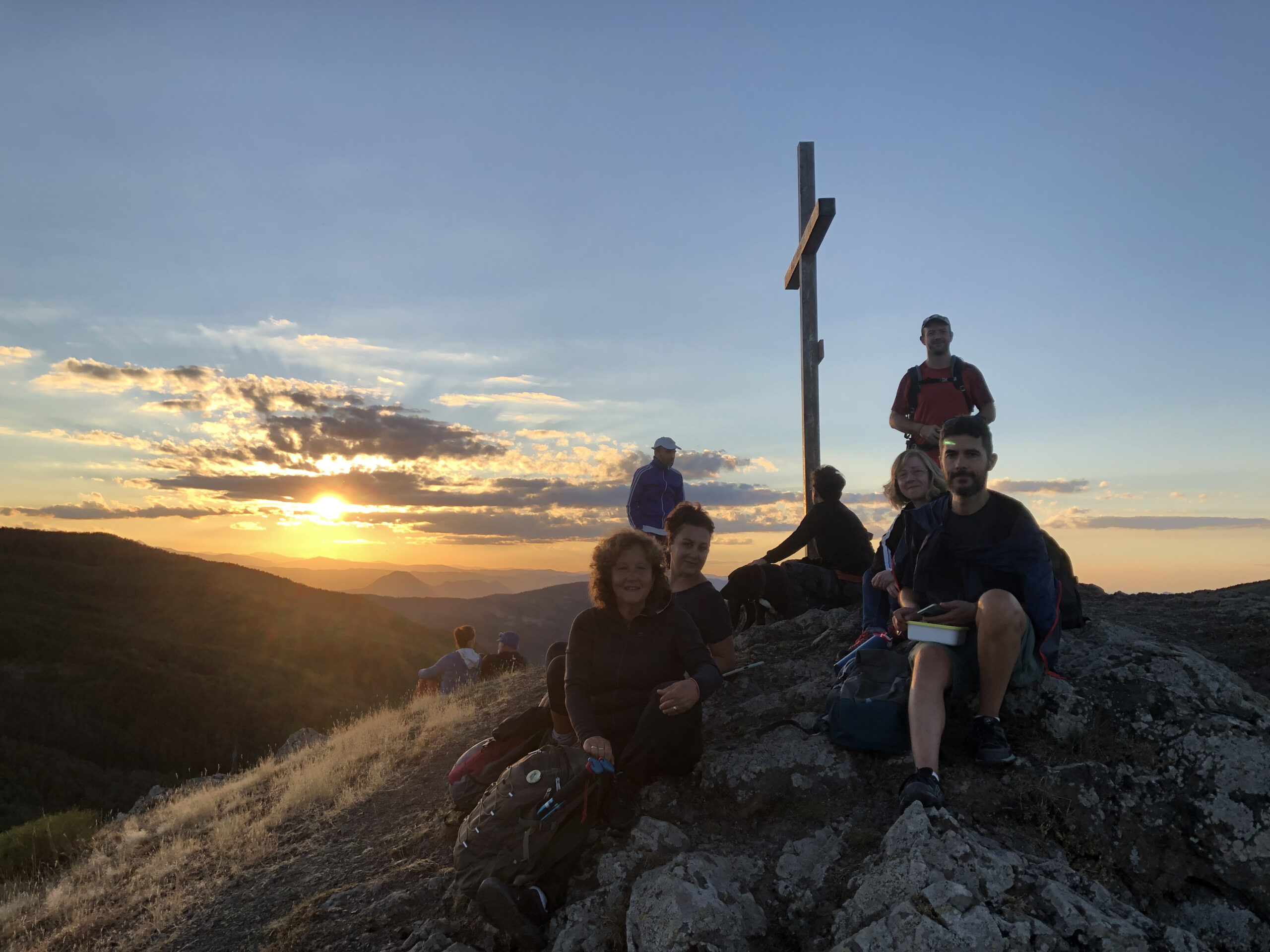 APERITIVO AL TRAMONTO SU MONTE BENI  SABATO 23 AGOSTO