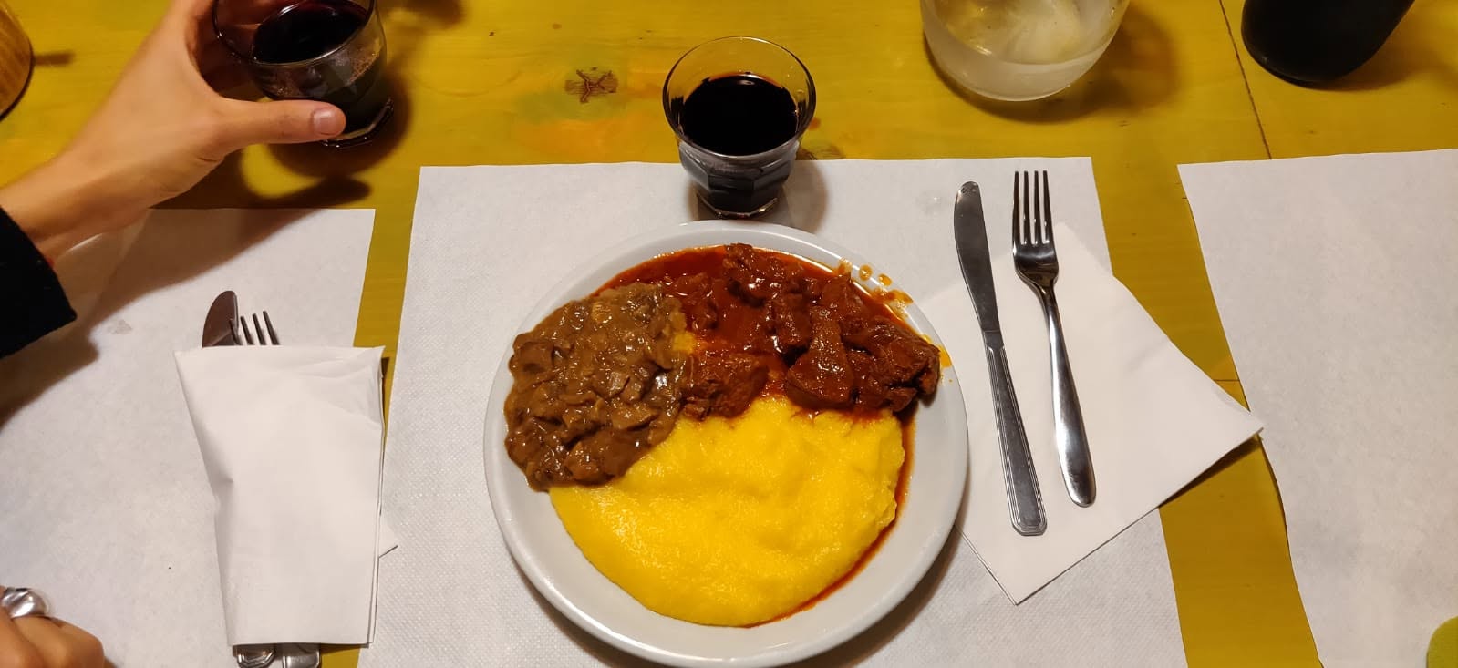 CORNO E POLENTA  MARTEDÌ 8 DICEMBRE